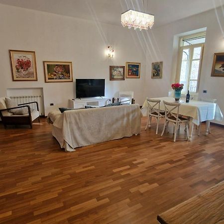 Апартаменти Greta House San Benedetto Кальярі Екстер'єр фото